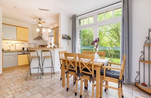 Zudar House | Ferienhaus Rügenbrise mit Seeblick direkt am Wasser