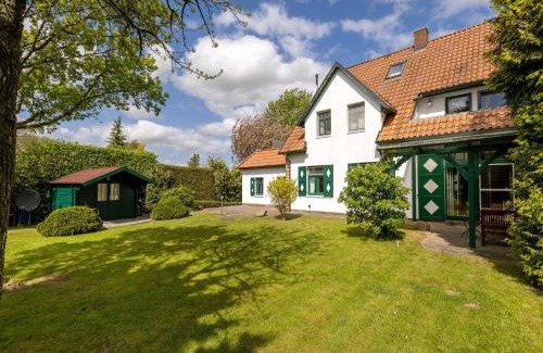 Zudar House | Ferienhaus-Ruegenbrise-mit-Seeblick-direkt-am-Wasser