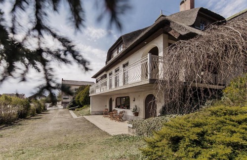 Morbisch am See Apartment | Ferienhaus Schilfvilla