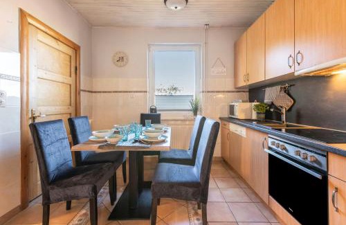 Burg Apartment | Ferienhaus von Osten
