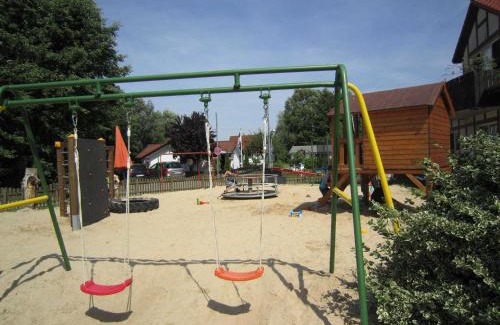 Hollern House | Ferienhaus Winnetou im Feriendorf Altes Land