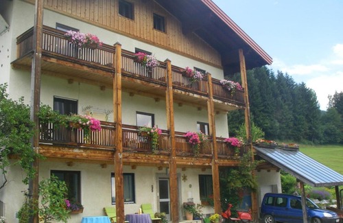 Taxenbach Apartment | Ferienhaus Yera