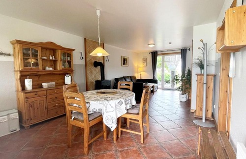 Emmelsbuell-Horsbuell House | Ferienhaushälfte Fenja
