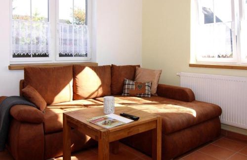Neuendorf Apartment | Ferienhof Neuendorfkrug, Lütow, cleaning included