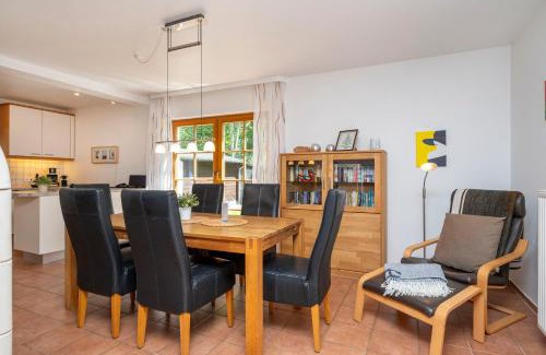 Zingst House | Ferienpark Freesenbruch Doppelhaushälfte 9 - Waldblick