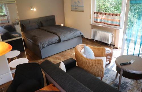 Burgen Apartment | Ferienweingut & Gutsrestaurant Becker