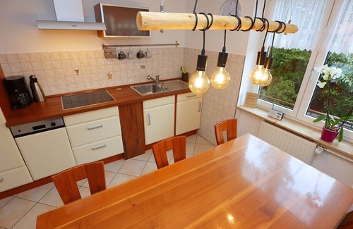 Villingen-Schwenningen Apartment | Ferienwohnung 85 qm Komfortabel für Max. 6 Personen Nähe Villingen