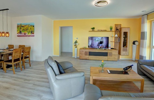 Schweigen-Rechtenbach Apartment | Ferienwohnung Kuhn am Deutschen Weintor - Appartement/fewo, Dusche, WC, 2 Schlafräume