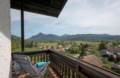 Oberaudorf Apartment | Ferienwohnanlage Bergschlößl Appartement Nr18