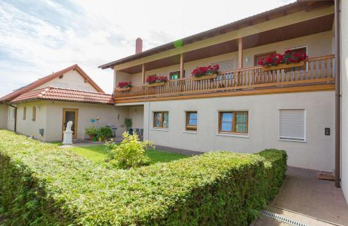 Rerik Apartment | Ferienwohnanlage Schwabe mit Schwimmbad