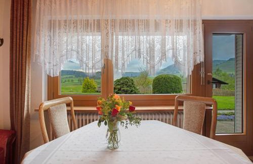 Bernau Apartment | Ferienwohnung Karrach