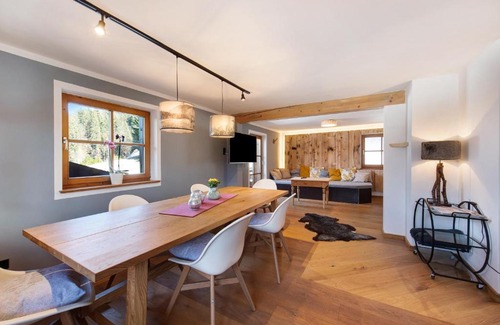 Garmisch-Partenkirchen Apartment | Ferienwohnung Riesserbaur