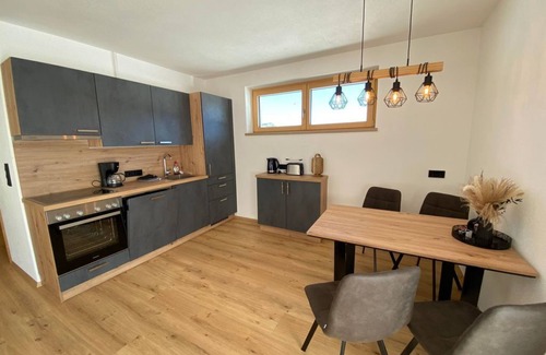 Steinberg am Rofan Apartment | Ferienwohnung Guffert - Ferienwohnungen Moser
