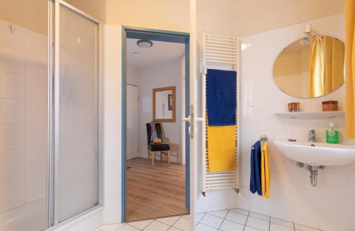 Seedorf Apartment | Ferienwohnung #3 Am Neuensiener See - Seedorf