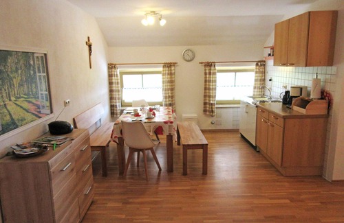 Waging am See Apartment | Ferienwohnung 3 für 4 Personen, Balkon, 70 qm