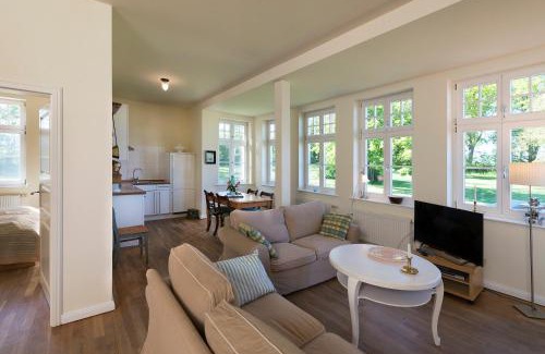 Grubnow Apartment | Ferienwohnung 4 Gut Grubnow Wasserblick