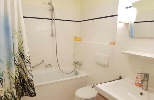 Lobbe Apartment | Ferienwohnung 5 im Strandhaus Lobbe