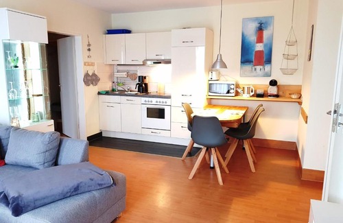 Lobbe Apartment | Ferienwohnung 5 im Strandhaus Lobbe