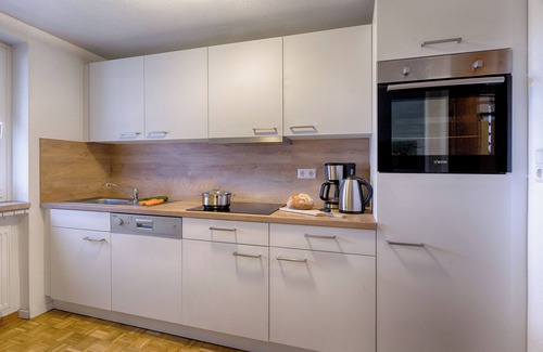 St. Blasien Apartment | Ferienwohnung 8 - Herzogenhorn OG, 73qm, 2 Schlafzimmer, max. 6 Personen