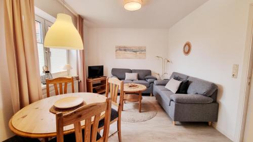 Kalifornien Apartment | Ferienwohnung "Achtern Diek 1" 1 Reihe an der Ostseeküste