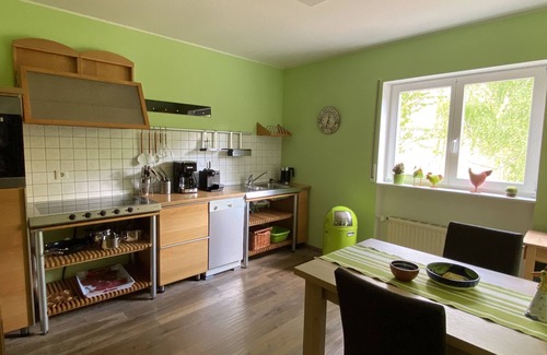 Dhron Apartment | Ferienwohnung Alexa am Dhronbach