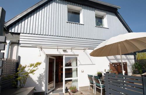 Nienhagen Apartment | Ferienwohnung 'alte Schule'