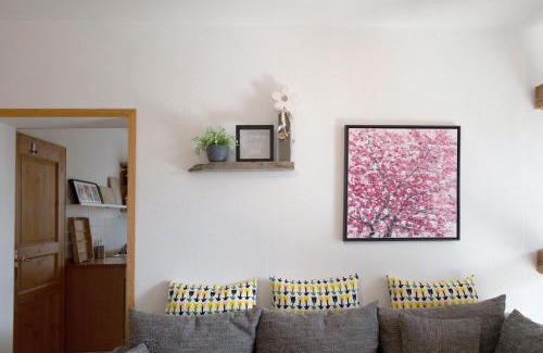 Nienhagen Apartment | Ferienwohnung 'alte Schule'