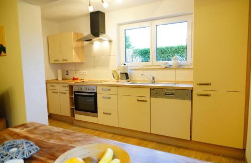 Wintzen Apartment | Ferienwohnung Am Eifelsteig, Golbach
