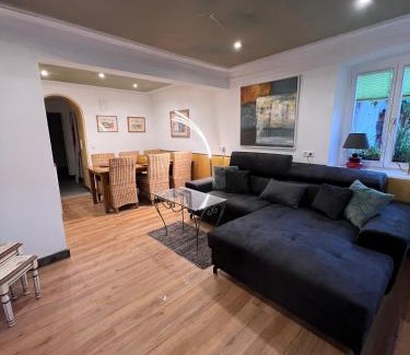 Barocke Altstadt Apartment | Ferienwohnung am Kirchberg
