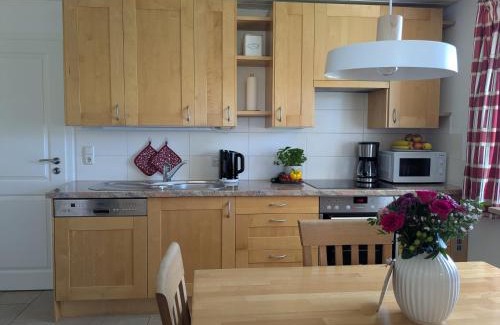 Chieming Apartment | Ferienwohnung am Krebsbach