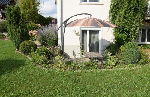 Salem Apartment | Ferienwohnung am Obstgarten