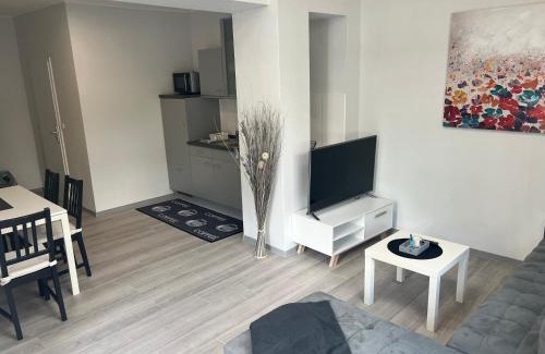 Holzminden Apartment | Ferienwohnung am Park