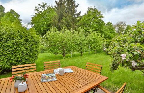 Stralsund Apartment | Ferienwohnung an der Brunnenaue