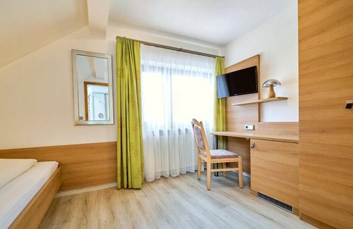 Heiligenberg Apartment | Ferienwohnung/app. für 4 Gäste mit 77m² in Heiligenberg