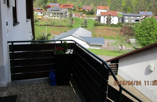Schwanheim Apartment | Ferienwohnung/app. für 2 Gäste mit 50m² in Schwanheim
