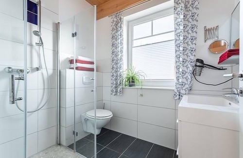 Langholz Apartment | Ferienwohnung/app. für 8 Gäste mit 125m² in Waabs