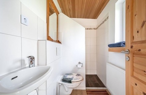 Langholz Apartment | Ferienwohnung/app. für 8 Gäste mit 125m² in Waabs