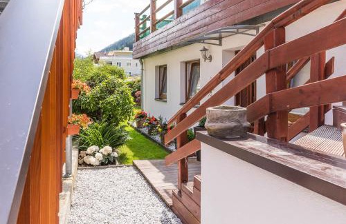 Medraz Apartment | Ferienwohnung Arndt
