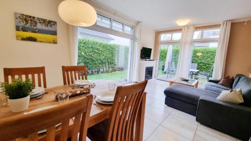Kalifornien Apartment | Ferienwohnung "Baltic Sunrise" mit Garten an der Ostseeküste