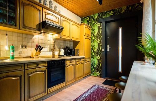 Schwalefeld Apartment | Ferienwohnung bei Willingen mit Garten, cleaning included