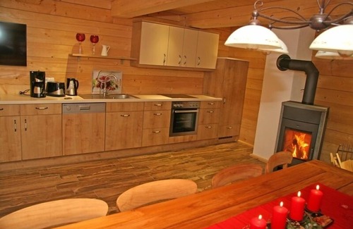 Kiefersfelden Apartment | Ferienwohnung "Blockhaus" bis max. 10 Personen ca. 90 qm
