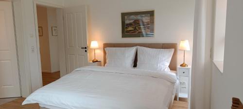 Wesel Apartment | Ferienwohnung Coproyshof am See in Wesel am Niederrhein 5 Sterne DTV-Klassifizierung 6 Personen