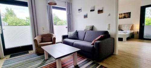 Hohen Wieschendorf Apartment | Ferienwohnung - "Am Weinstock No 13 - Aurora Vista"