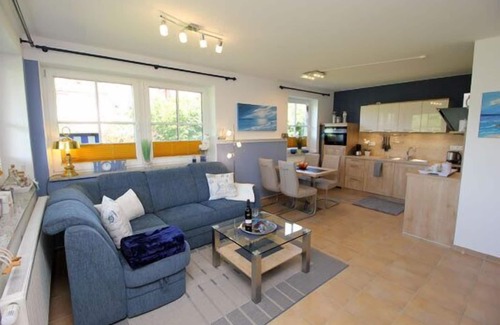 Ostseebad Wustrow Apartment | Ferienwohnung mit Westterrasse Direkt Hinter der Düne