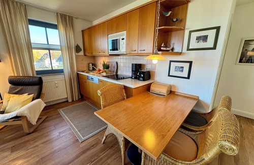 Ostseebad Wustrow Apartment | Ferienwohnung Direkt Hinter der Düne mit Eingeschränktem Ostseeblick