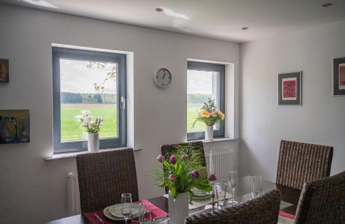 Reichswalde Apartment | Ferienwohnung Die Paradiesische