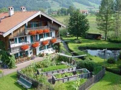 Grashof Apartment | Ferienwohnung Diechtler inkl. Chiemgaukarte