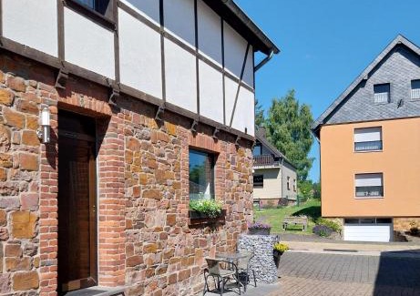 Schleiden Apartment | Ferienwohnung EifelReich
