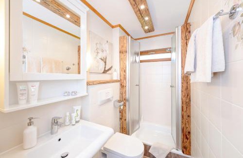 Schollang Apartment | "Ferienwohnung Ess" - Annehmlichkeiten von 4-Sterne Familien-und Wellnesshotel Viktoria können mitbenutzt werden