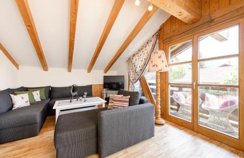 Schollang Apartment | "Ferienwohnung Ess" - Annehmlichkeiten von 4-Sterne Familien-und Wellnesshotel Viktoria können mitbenutzt werden